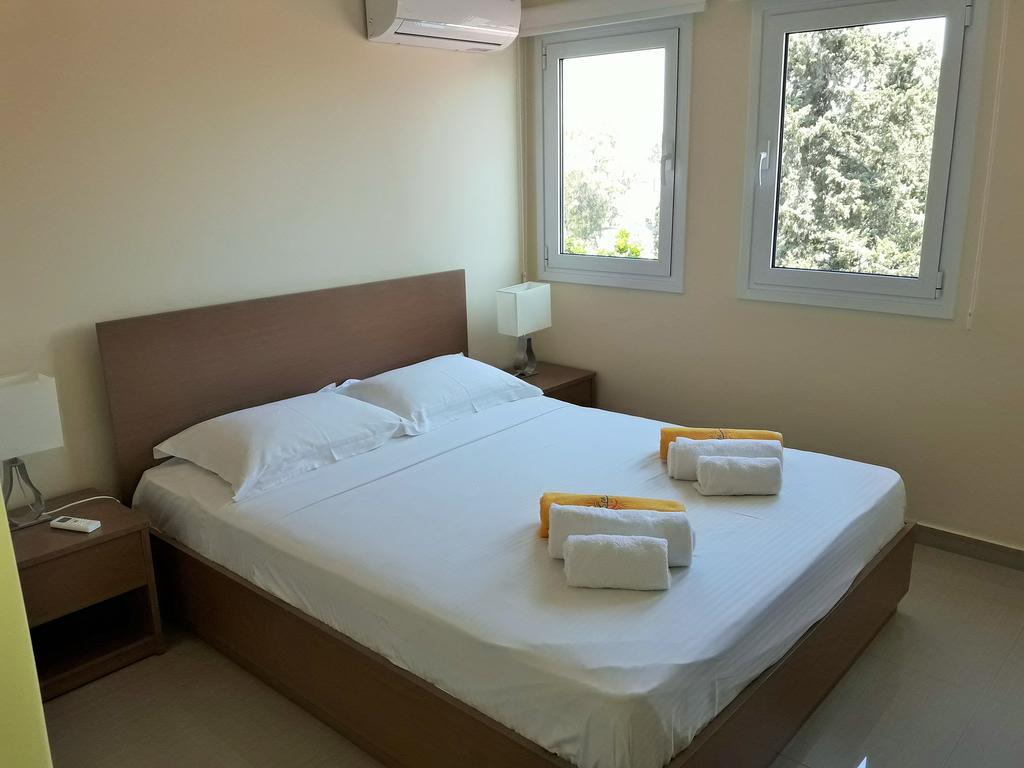 32 Hill Court Daire Larnaca Dış mekan fotoğraf